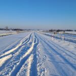 19 stycznia km 610+700’ warstwa ścieralna SMA11 budowa poboczy i pasa rozdziału widok w kierunku odcinka IX