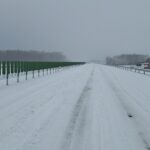 27 stycznia km 601+500 nawierzchnia betonowa C35_45 powierzchniowe utrwalenie pasa rozdziału montaż barier linowych