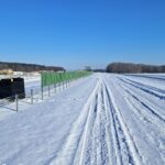 03 lutego km 598+200’ nawierzchnia betonową C35_45 montaż barier linowych i stalowych częściowe oznakowanie poziome jezdni