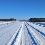 03 lutego km 605+300’ nawierzchnia betonowa C35_45 powierzchniowe utrwalenie pasa rozdziału montaż barier linowych