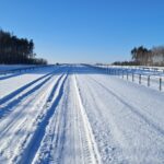 03 lutego km 606+150 nawierzchnia betonowa C35_45 powierzchniowe utrwalenie pasa rozdziału montaż barier linowych