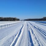 03 lutego km 606+900’ nawierzchnia betonowa C35_45 powierzchniowe utrwalenie pasa rozdziału montaż barier linowych i stalo