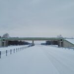 10 lutego km 600+600 nawierzchnia betonowa C35_45 i WD_68 powierzchniowe utrwalenie pasa rozdziału montaż barier linowych