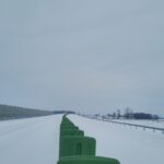 10 lutego km 601+500’ nawierzchnia betonowa C35_45 powierzchniowe utrwalenie pasa rozdziału montaż barier linowych i ekran