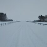 10 lutego km 606+150’ nawierzchnia betonowa C35_45 i WD_72 powierzchniowe utrwalenie pasa rozdziału montaż barier linowych