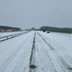 18 lutego km 598+200’ wykonano nawierzchnię C35_45 pas rozdziału pobocza i urządzenia BRD całość w śnieżnej szacie