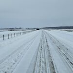 18 lutego km 604+400 wykonano nawierzchnię C35_45 pas rozdziału pobocza i urządzenia BRD całość w śnieżnej szacie