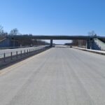 04 marca km 600+600 nawierzchnia betonowa C35_45 i WD_68 powierzchniowe utrwalenie pasa rozdziału montaż barier linowych