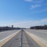 10 marca km 599+700 nawierzchnia betonowa C35_45 montaż barier linowych częściowe oznakowanie poziome jezdnia prawa