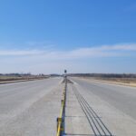 10 marca km 604+400 nawierzchnia betonowa C35_45 powierzchniowe utrwalenie pasa rozdziału montaż barier linowych