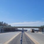 10 marca km 606+900 nawierzchnia betonowa C35_45 i WD_73C powierzchniowe utrwalenie pasa rozdziału montaż barier linowych