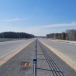 10 marca km 608+300 nawierzchnia betonowa C35_45 powierzchniowe utrwalenie pasa rozdziału montaż barier linowych i stalowych