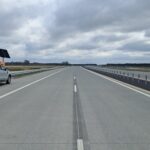 08 kwietnia km 603+600’ nawierzchnia betonowa C35_ wykonano urządzenia BRD oznakowanie poziome i pionowe