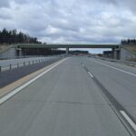08 kwietnia km 606+900 nawierzchnia betonowa C35_45 i WD_73C wykonano urządzenia BRD oznakowanie poziome i pionowe