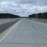 08 kwietnia km 608+300 nawierzchnia betonowa C35_45 wykonano urządzenia BRD oznakowanie poziome i pionowe