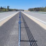 22.04.26 km 599+700 nawierzchnia betonowa C35_45 wykonano urządzenia BRD oznakowanie poziome i pionowe