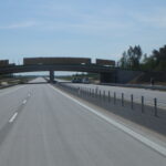 11.05.2026 587+200 PZGs-55 widok - roboty wykończeniowe - brak ekranów przeciwolśnieniowych