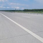 20.05.26 km 604+400 nawierzchnia betonowa C35_45 wykonano urządzenia BRD oznakowanie poziome i pionowe