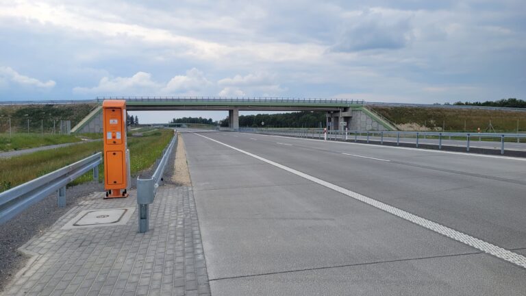 01.06.26 km 603+600 nawierzchnia C35_45 i WD_70 wykonano urządzenia BRD oznakowanie poziome i pionowe