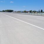 09.06.26 km 601+500 nawierzchnia betonowa C35_45 wykonano urządzenia BRD oznakowanie poziome i pionowe